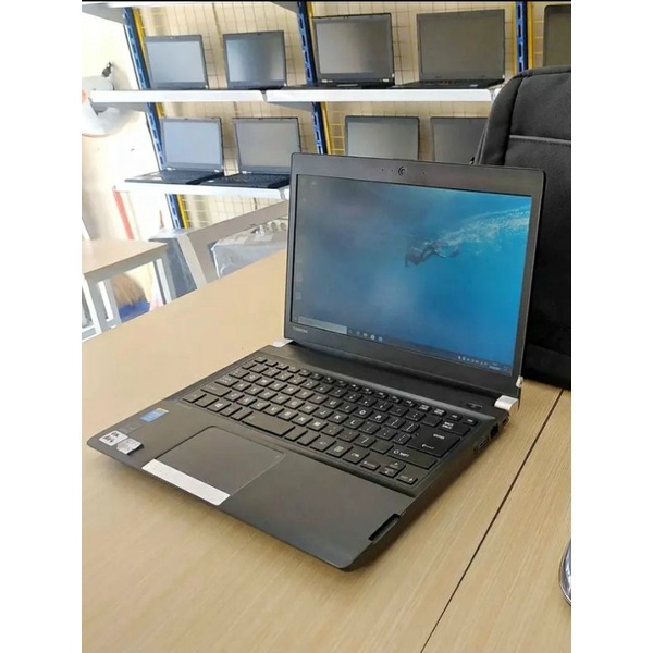 TOSHIBA R734 Core i5 Gen 4 Ram 8 GB Slim