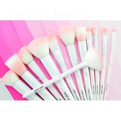 WET N WILD BRUSH Make UP Brush