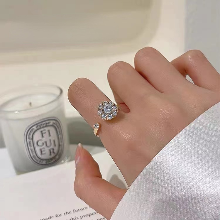 Cincin Berlian Mikro Model Terbuka Dapat Disesuaikan Untuk Hadiah Ulang Tahun