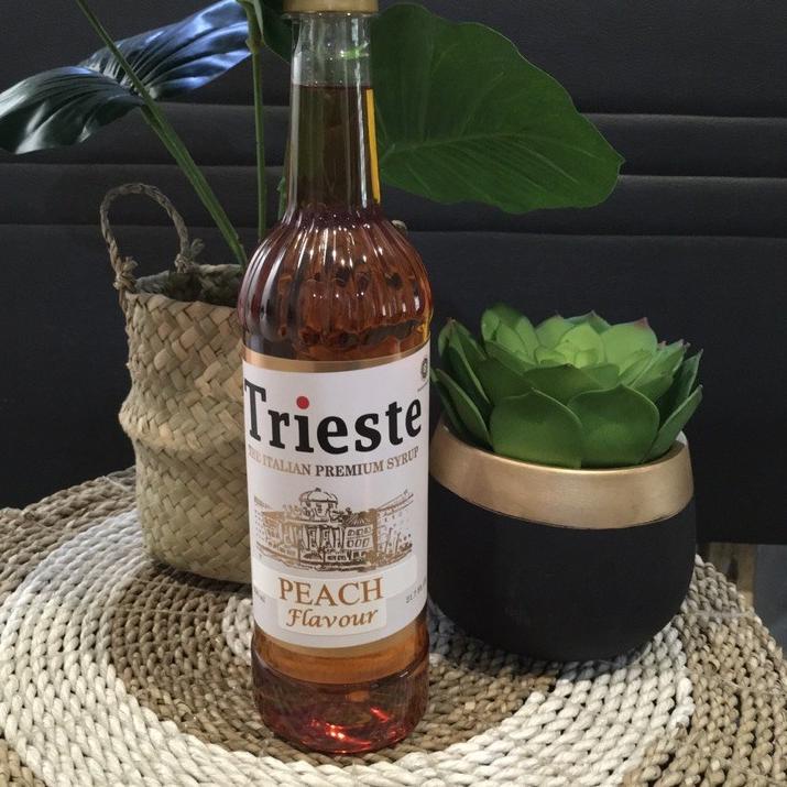 

♢ Trieste Syrup FRUIT FLAVOUR 650ml (local product) ➮