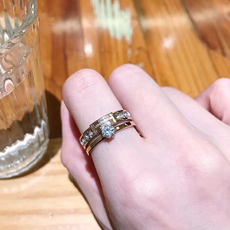 Cincin Ganda Bahan titanium steel 18k Warna rose gold Gaya Korea Untuk Wanita