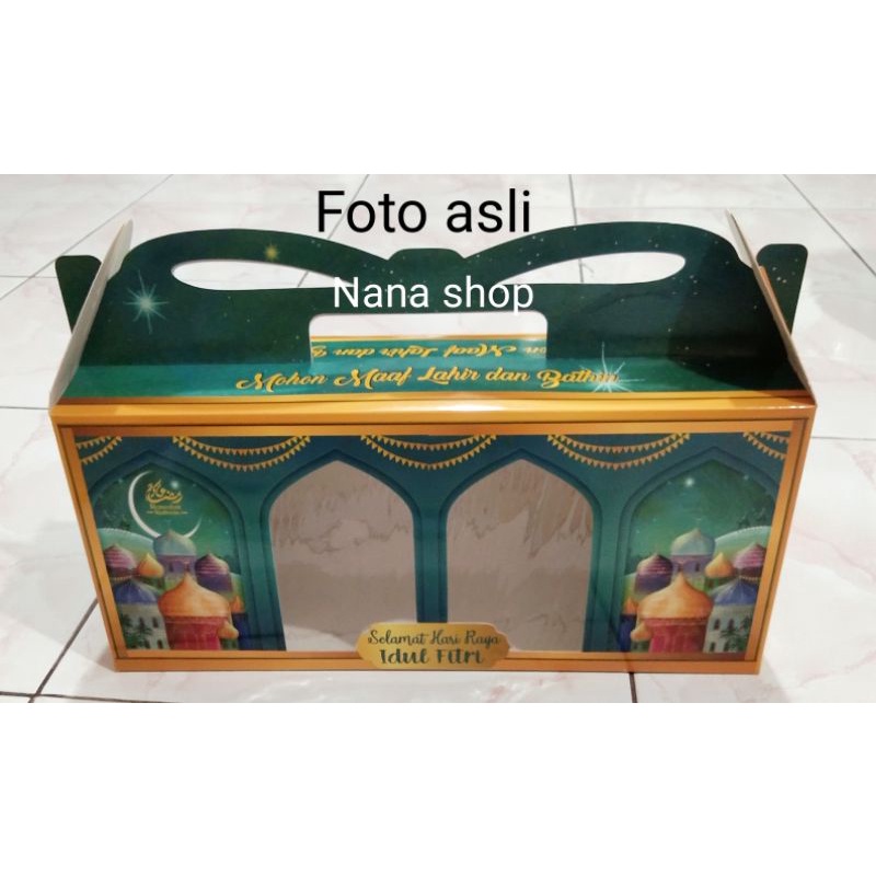 

Kotak dus box hampers kue kering lebararan 4jar toples persegi