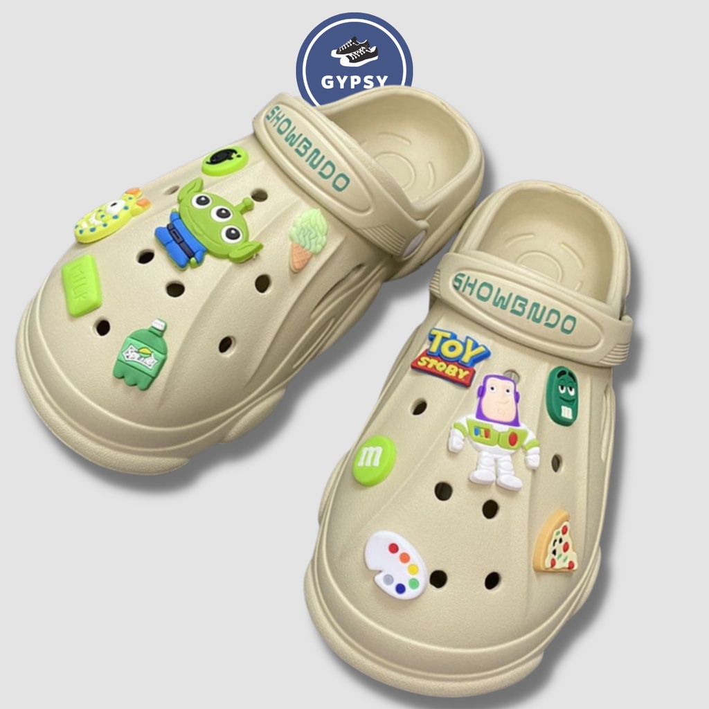 Gypsy - Sepatu Sandal Slingback dengan Aksesoris Maninan Jibbtiz Toy Story dan Bahan Rubber Import yang Keren TOY