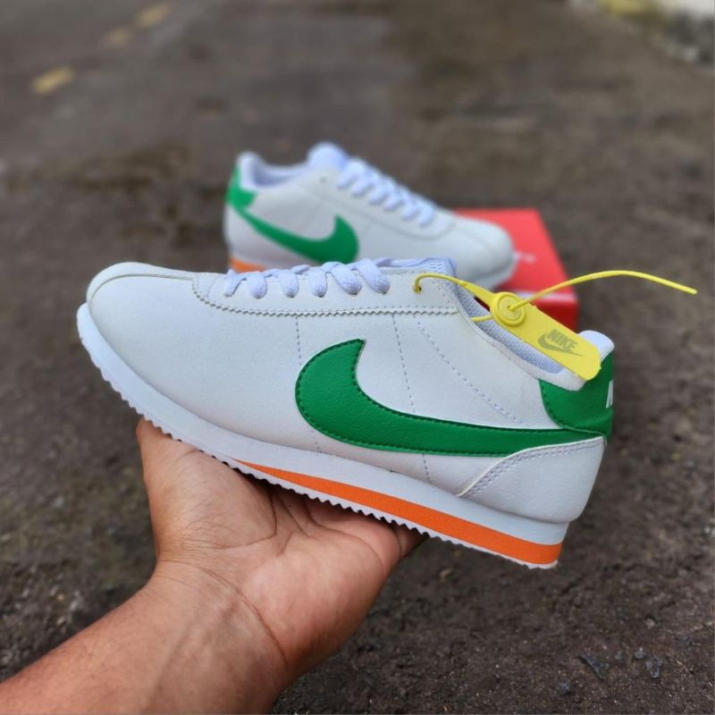 Sepatu Nike cortezz Sepatu Wanita / Sepatu Pria