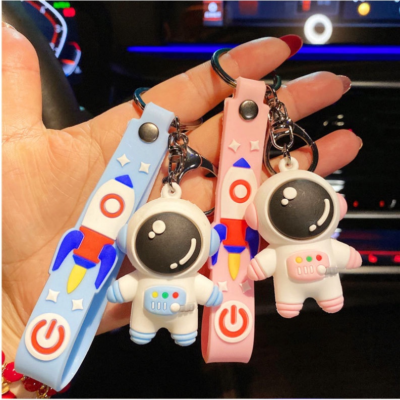 Gantungan Kunci Bentuk Astronot Kartun Untuk Hadiah Ulang Tahun
