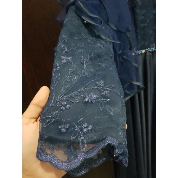 Preloved Dress Puthic Navy