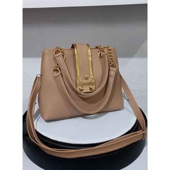 Tas Jifana Lis Mas Dua Ruang