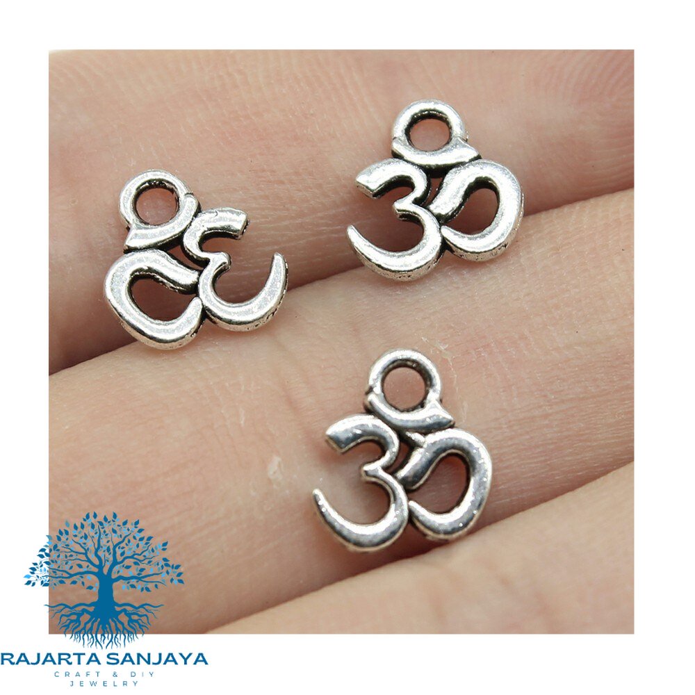 Bandul Om Aum Omkara Kecil 10 x 10mm