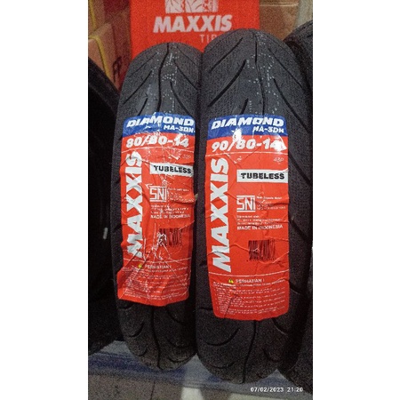 sepasang ban tubles maxxis diamond ma-3dn 80/80-14 &amp; 90/80-14, produk dijamin asli ori !!! free pentil !!!