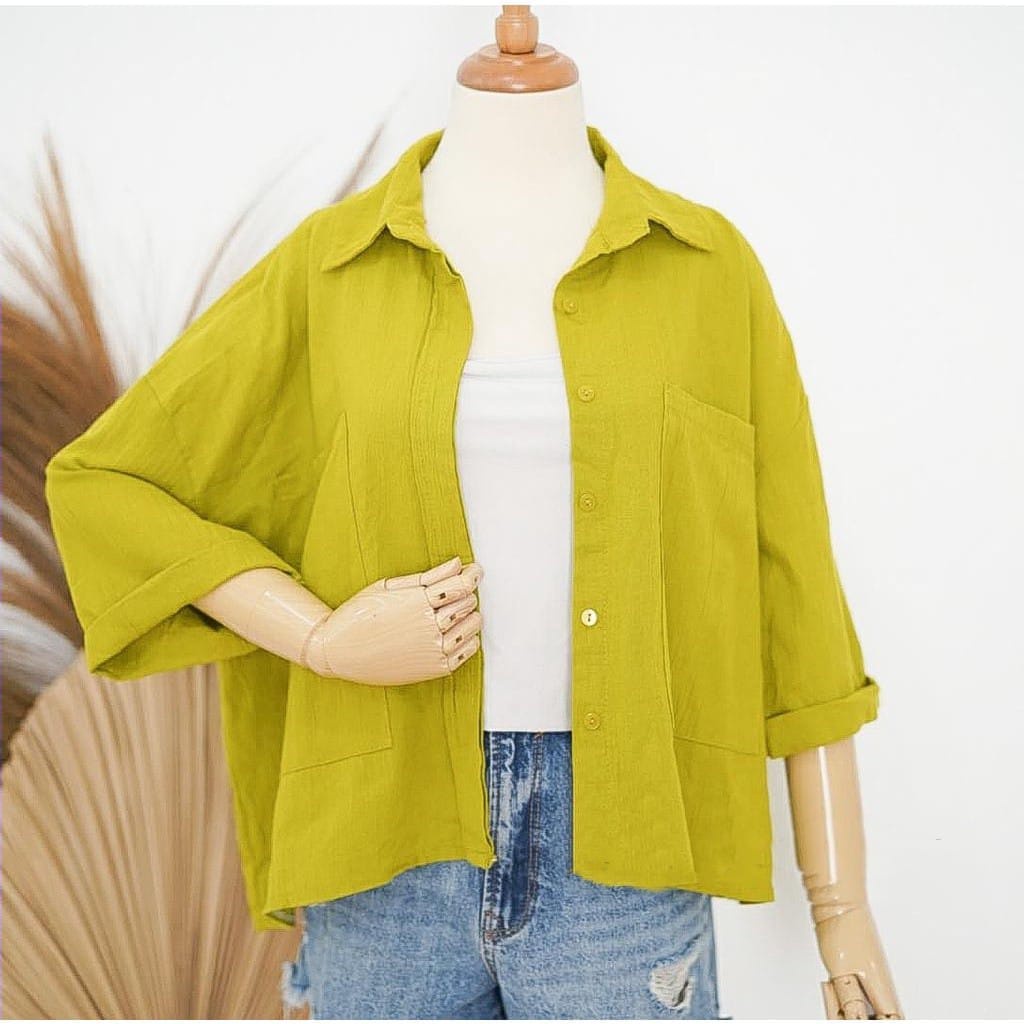 BEFAST - ZEC OOTD KEMEJA FEYA / Moshie Oversize CRINCLE / Kemeja Wanita Terbaru / Pakaian Casual Wanita / OOTD Wanita Ala Style Korean / Hem Lengan 3/4 Polos / Fashion Kekinian Wanita Remaja Trendy / Outfit Wanita Kerja/Kampus