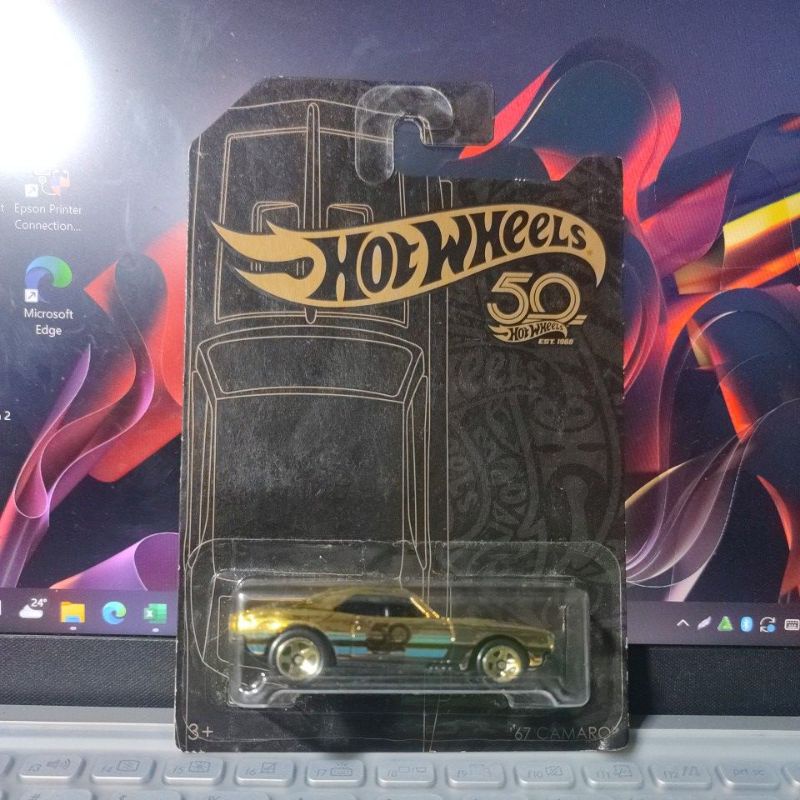 Hotwheels 67 Camaro Black Gold