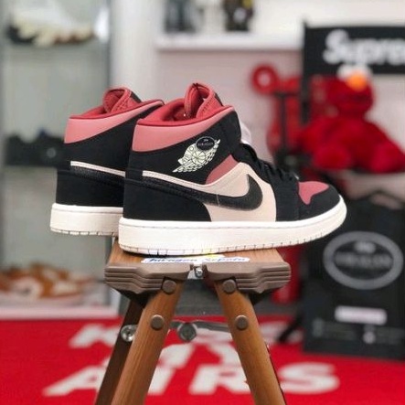 Nike Air Jordan 1 Mid &quot;Canyon Rust&quot;