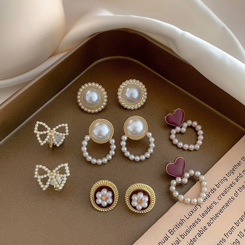 Klip Telinga Gaya Korea Ladies Pearl Earring Halus Retro Bunga Ear Clip