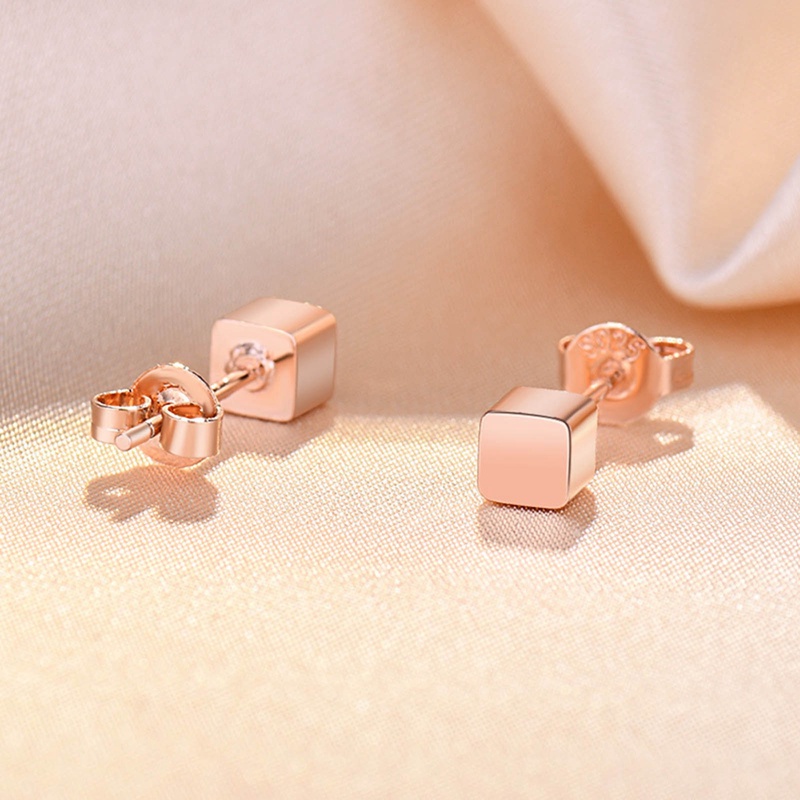 Fashion Wanita Pria Square Ear Studs Warna Emas Tembaga Geometris Square Barbel Stud Earring Jewelry