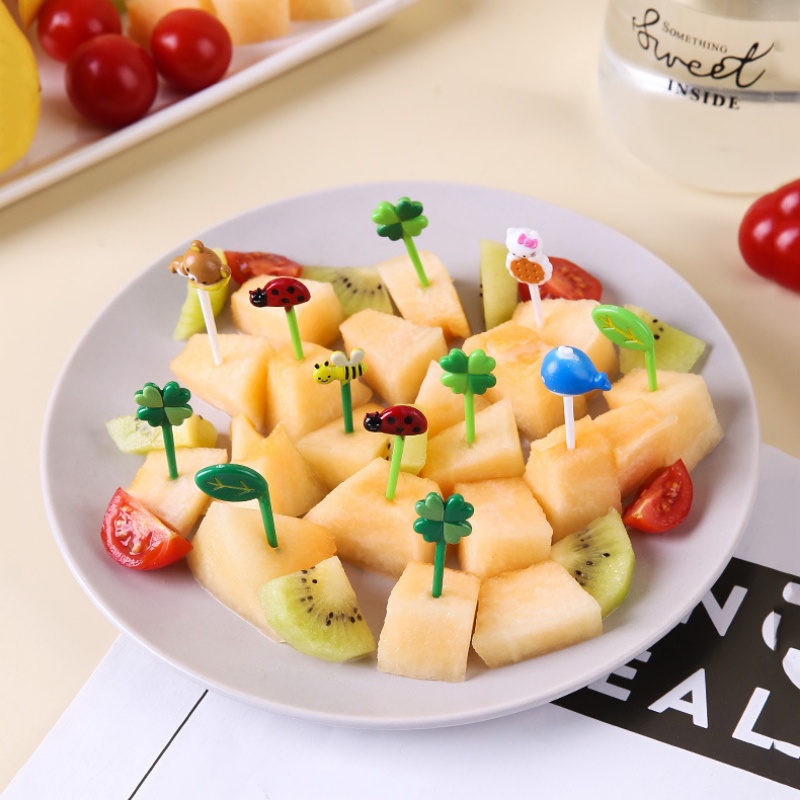 8 / 12Pcs Kids Fruit Picks Needle Stick Toothpicks Mini Creative Fruit Cake Dessert Food Forks Cartoon Cute Bees Clover Lunch Box Decor Bento Accessories