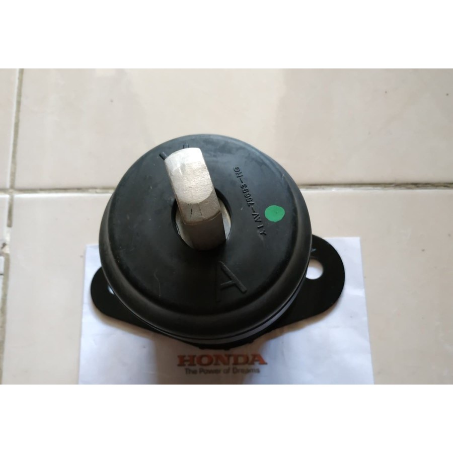 Engine mounting kanan accord cm5 2003 2004 2005 2006 2007 gantungan mesin kanan accord cm5 2003 2004