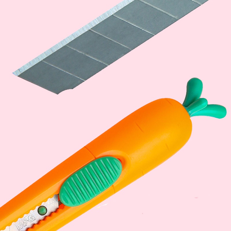 M&amp;G Cute Cartoon Carrots Utility Knife Student Pisau Pemotong Mini Portabel