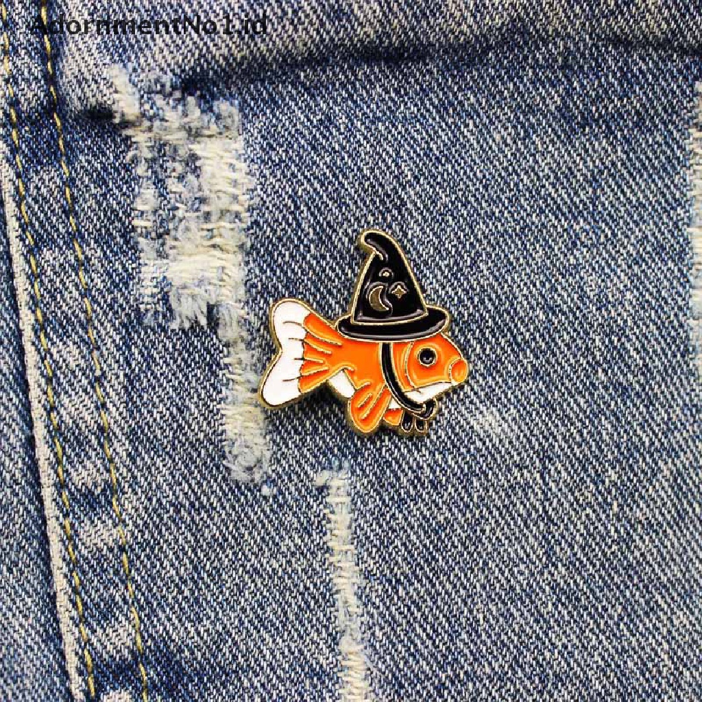 [AdornmentNo1] Bros Ikan Penyihir Kreatif Hewan Lucu Enamel Pin Ikan Beruntung Dengan Topi Ajaib Lencana Tas Perhiasan Hadiah [ID]