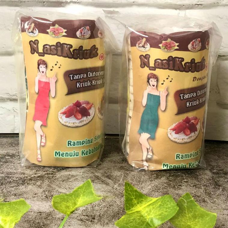 

[7W] Nasi Kriuk Debbie /Rice Cracker 90gr 15pcs