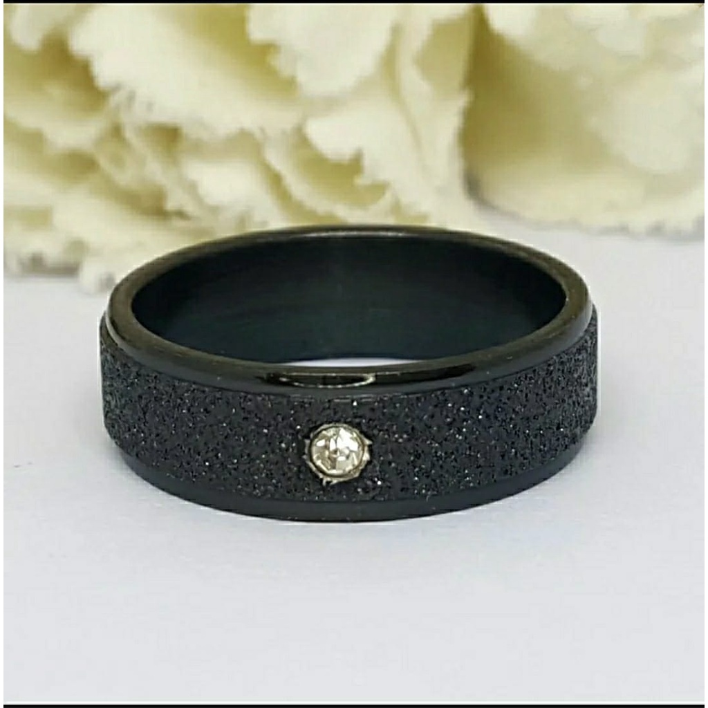 Cincin Couple Hitam Titanium Stainless Steel Pasir Mata 1 Dan Sisi Rata Polos Anti Karat Selamanya Fashion Ring Pria Wanita Gaul Metal Gaya Elegan Kasual