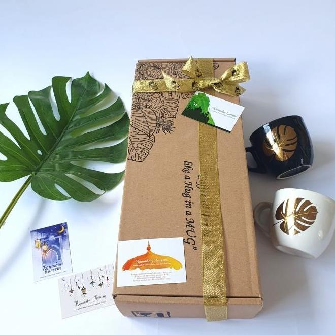 

PARCEL HAMPERS IDUL FITRI/ LEBARAN/ RAMADHAN KAREEM TEA SET MONSTERA Y6545TR4Y