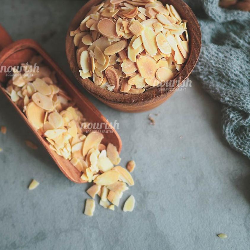 

☋ Roasted Almond Slice 500gr ➸