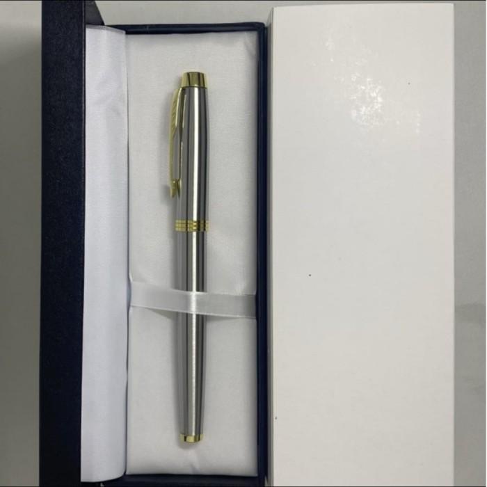 

Pulpen Mewah Model Parker Im Kw Roller Ball + Gratis Grafir Laser Nama