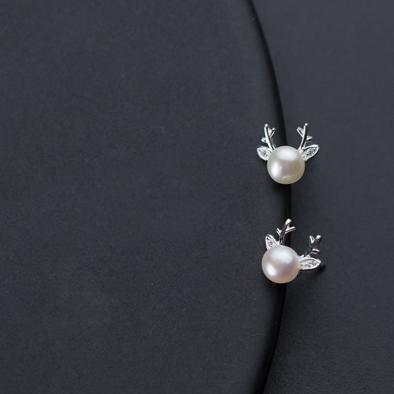 Anting Mutiara 18k |  Kepala Tanduk Rusa | Ornamen Desain Literary Girl Untuk Hadiah Natal / Ulang Tahun