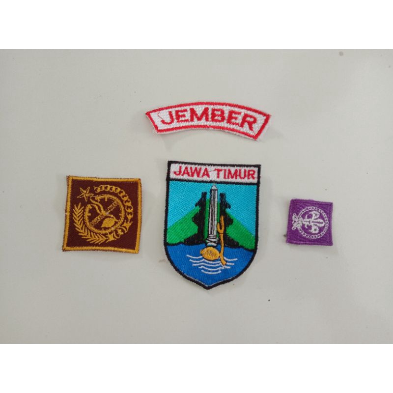 

Bedge Pramuka Putra / Putri 1 Set