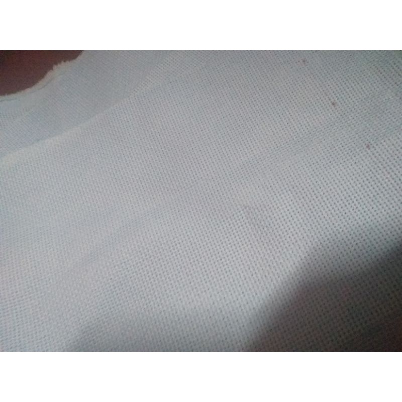 kain strimin kristik lokal