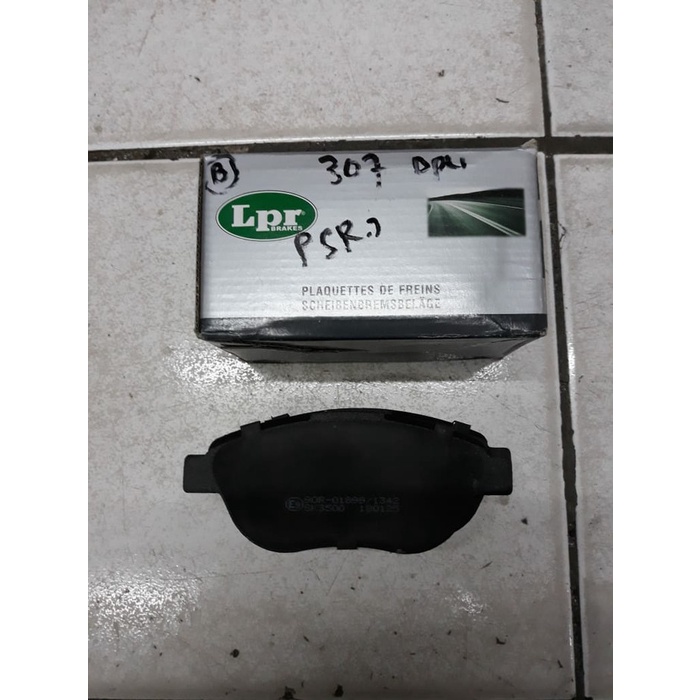 Kampas Rem Depan Peugeot 307 / 408 Non Turbo merk LPR (Type besar)