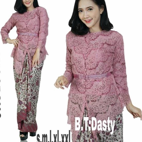 ◊ KEBAYA RORO JONGGRANG/ KEBAYA BROKAT / KEBAYA WISUDA / KEBAYA MODERN ➸