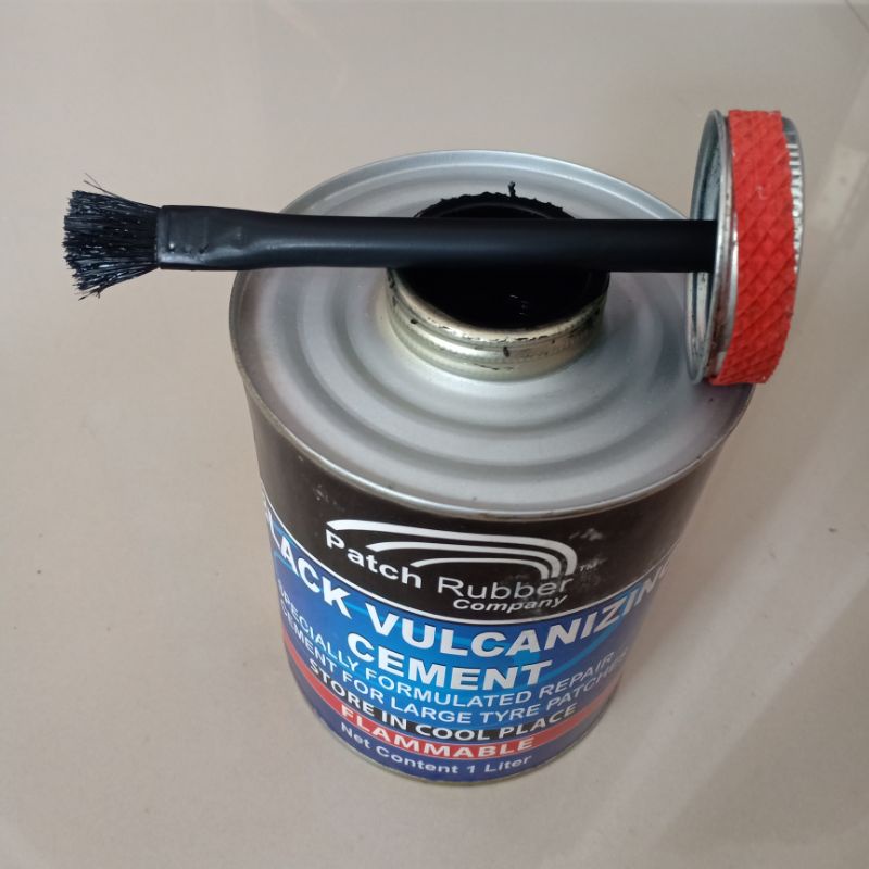 Lem Hitam 1 Liter - Lem Tambal Ban Sistem Panas - Black Cement - 1 Liter