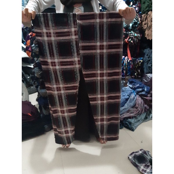 CELANA TARTAN CELANA MOTIF KOTAK BESAR