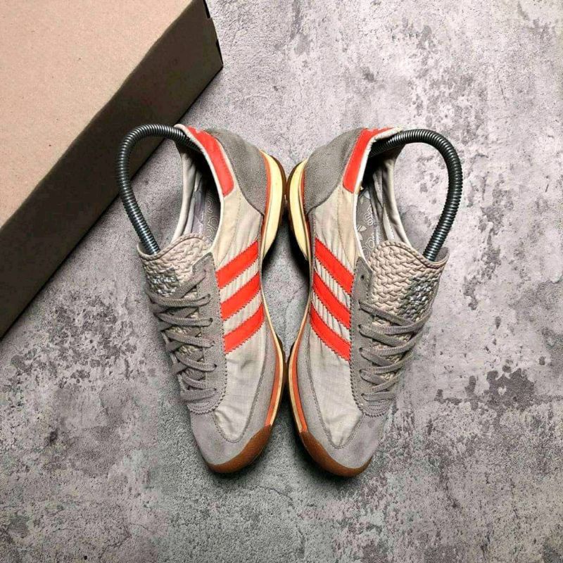 Adidas SL72 cream orange