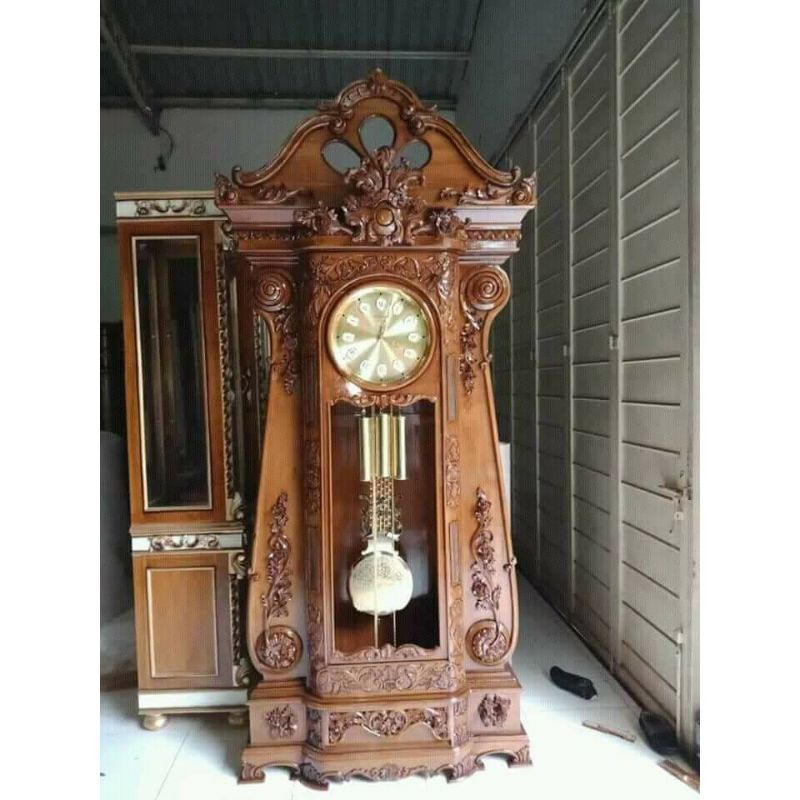 lemari jam bagong jati