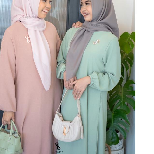 ❈ Paris Signature Tuscany | Kerudung Segiempat Square Jilbab | Hijab Segiempat ➤