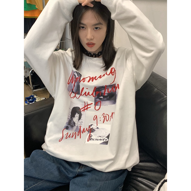 Sweatshirt Letter Graffiti Oversize Korean Style Baju Top Wanita Ootd Kekinian Couple Sweater