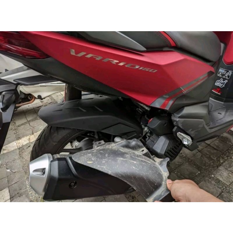 hugger spakbor kolong vario 160 NEMO