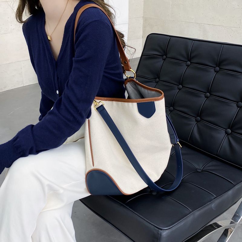 Tas Wanita Selempang Bahu cantik FT59 biru list cream cantik  32 x 12x 26 cm