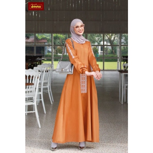 SARIMBIT DEWASA DANNIS