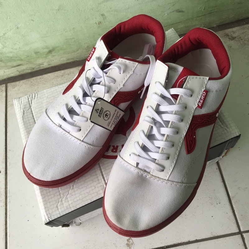 Sepatu Aerostreet Swallow