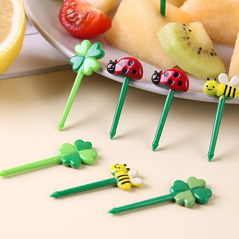 8 / 12Pcs Kids Fruit Picks Needle Stick Toothpicks Mini Creative Fruit Cake Dessert Food Forks Cartoon Cute Bees Clover Lunch Box Decor Bento Accessories