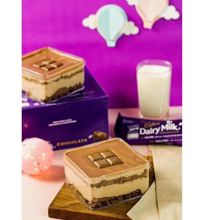 

★ BITTERSWEET BY NAJLA CADBURRY DESSERT BOX ✺