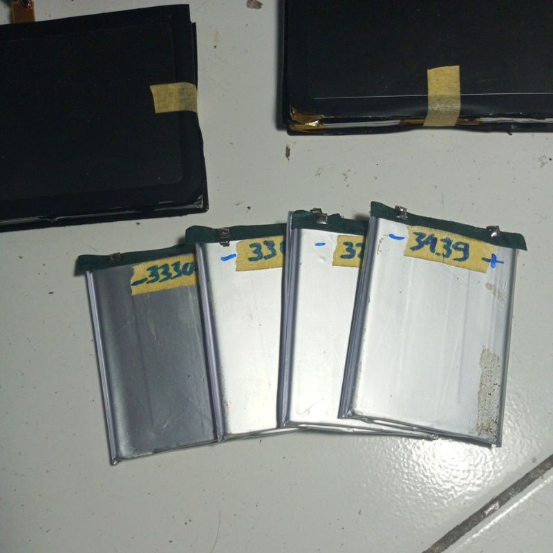 Baterai lithium polymer bekas