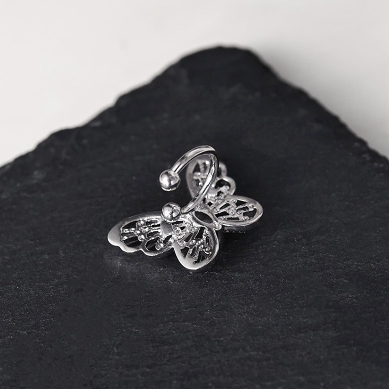 Anting Tusuk Kupu-Kupu Warna Silver Lucu Dengan Batu Zircon Bling Untuk Wanita Fashion Jewelry Anting Korea