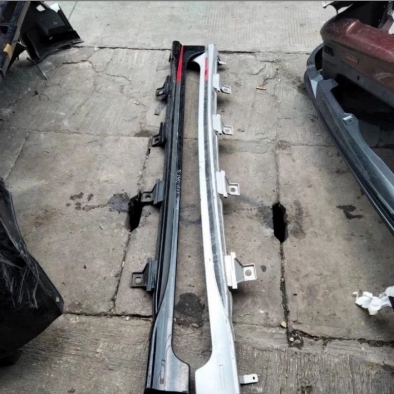 Bodykit samping Yaris 2019