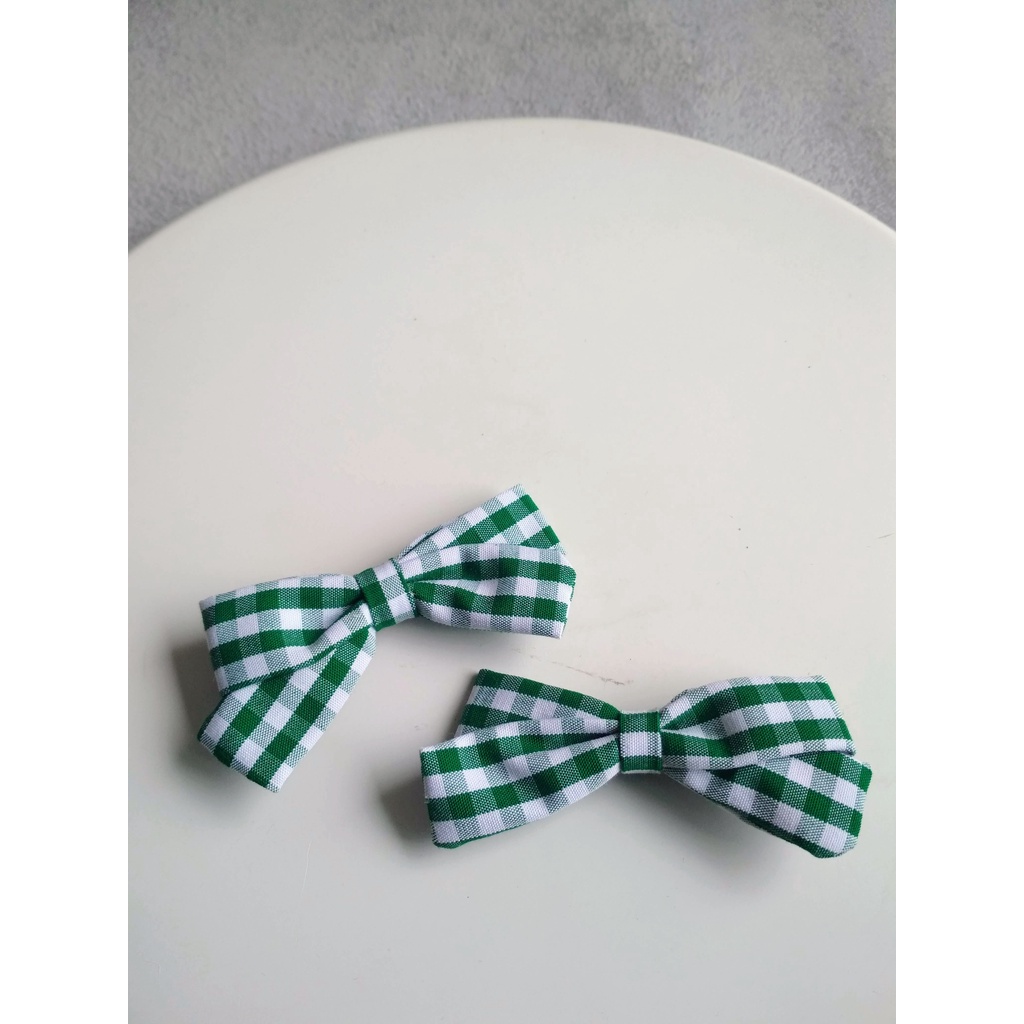 Kakee bow santa ursula