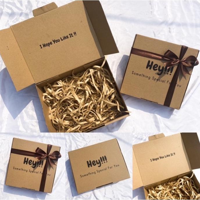 

[A5151]HAMPERS GIFT BOX TAS CEWEK/KADO PACAR/KADO WISUDA/HADIAH ULANG YH4554UJ