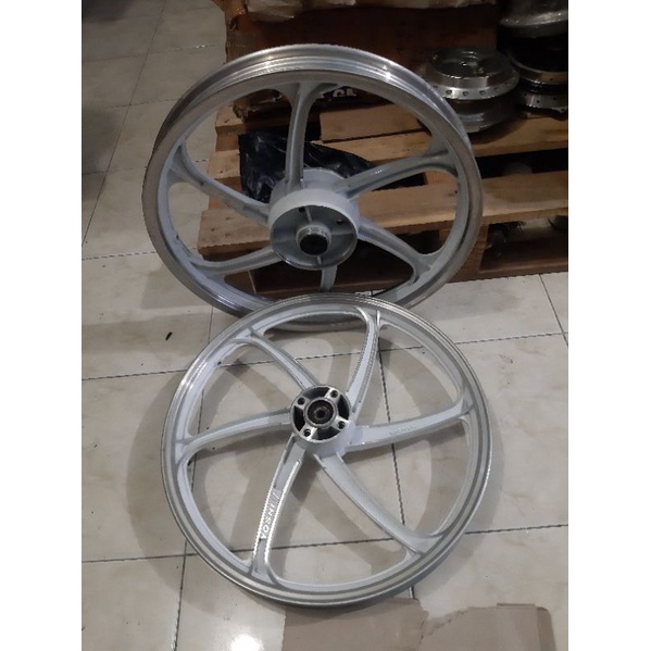 velg yoshi susuki smash shogun 125 palang 6 miring